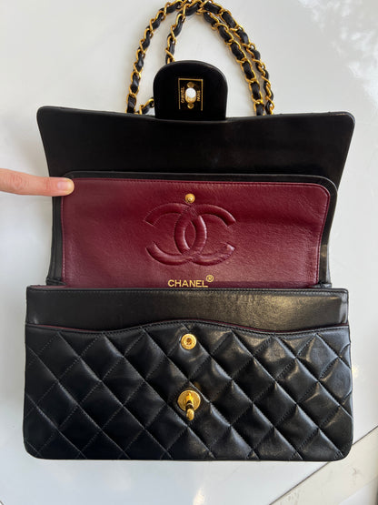 Classic Double Flap Medium