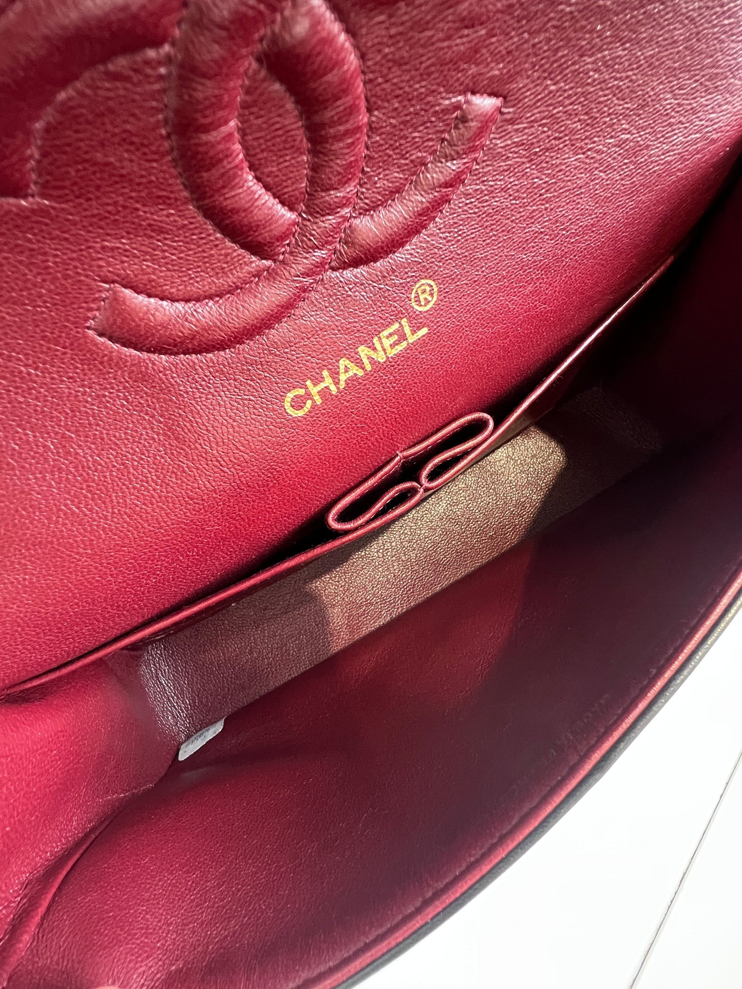 Classic Double Flap Medium