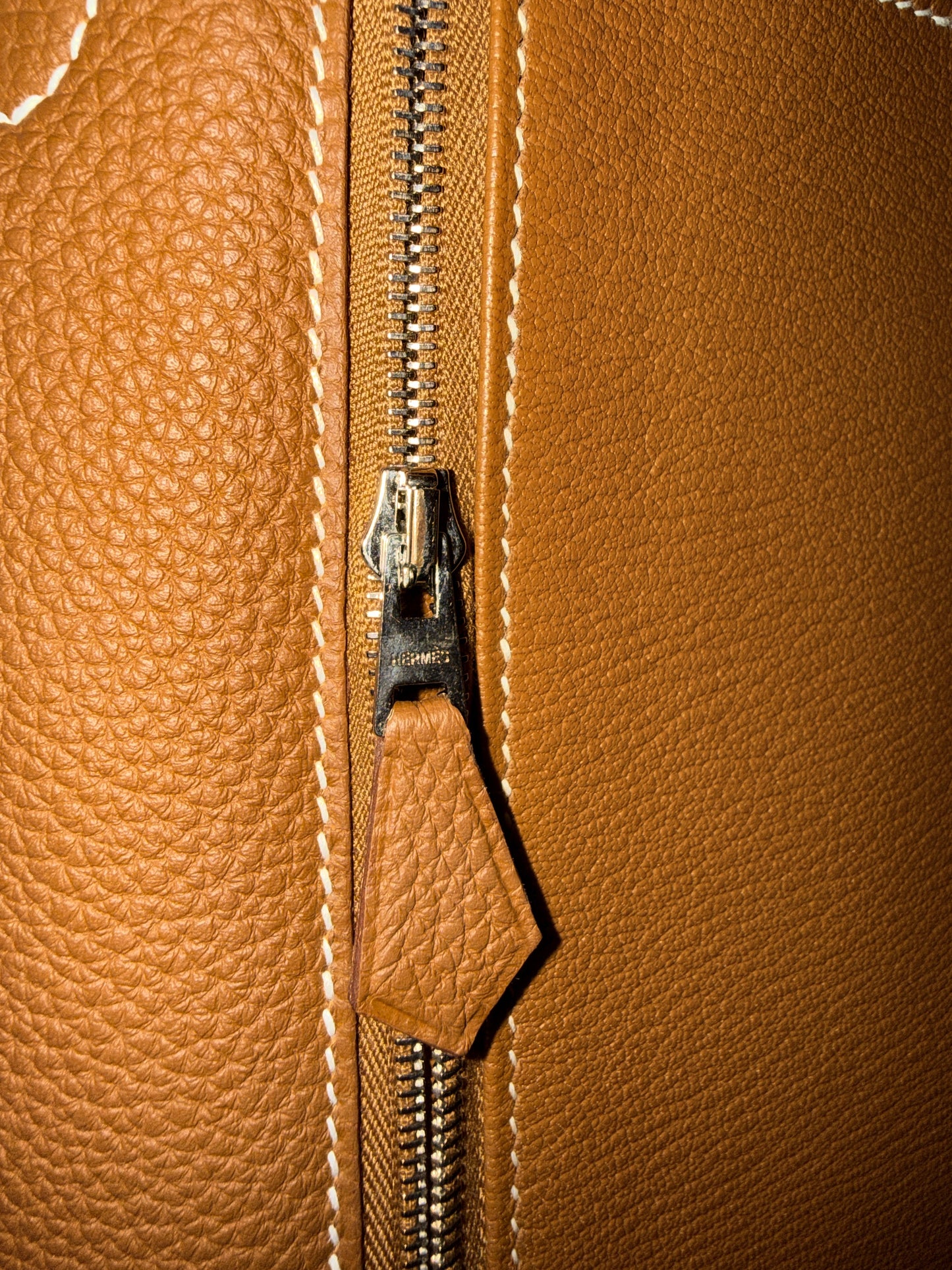 Kelly 40 Gold Togo Leather and Palladium Hardware