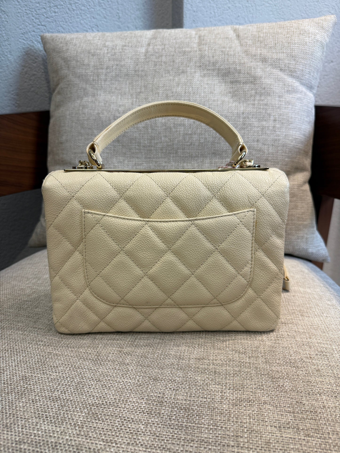 Trendy CC Small Ivory Caviar Leather