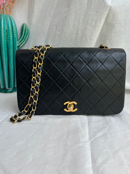 90's Classic Full Flap Bag Black