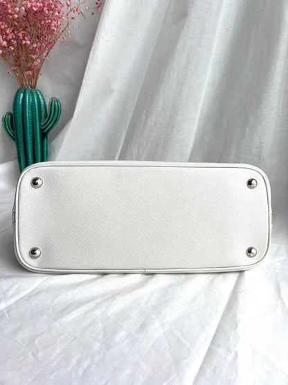 Promenade Bag Saffiano and silver