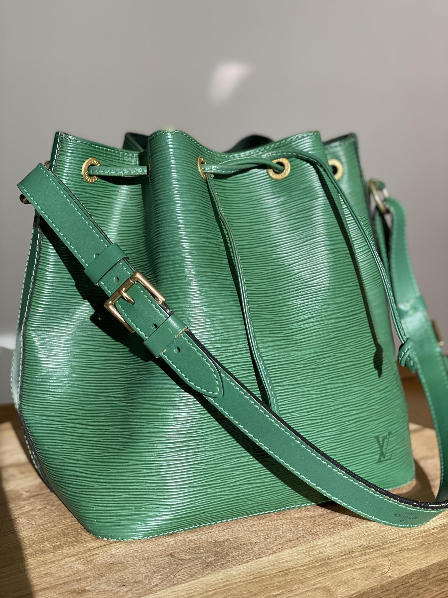 LOUIS VUITTON PETIT SAC NOÉ - VINTAGE IN BORNEO GREEN