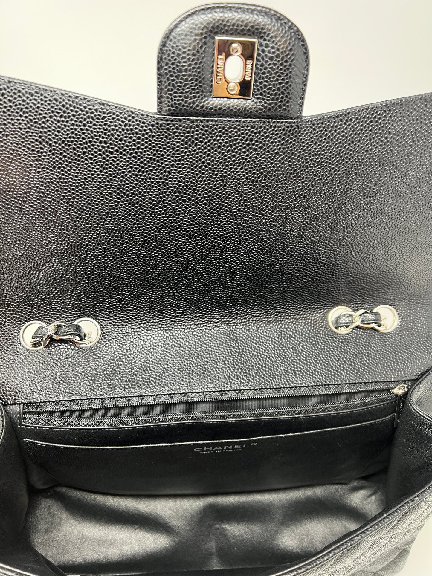 Jumbo Single Flap Caviar Leather and Silver Hardware