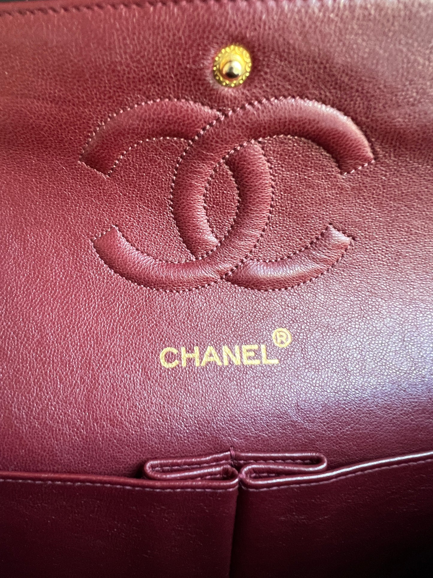 Classic Double Flap Medium