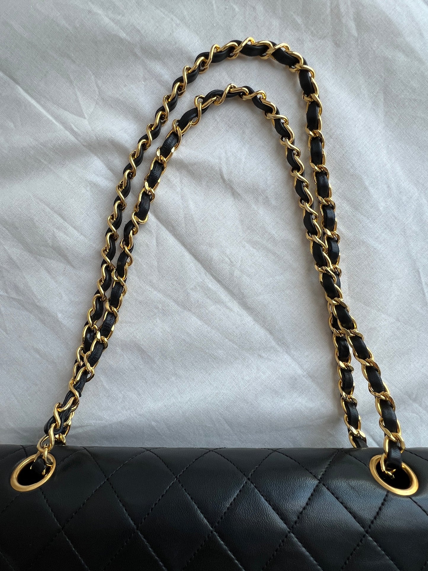 Classic Double Flap Medium