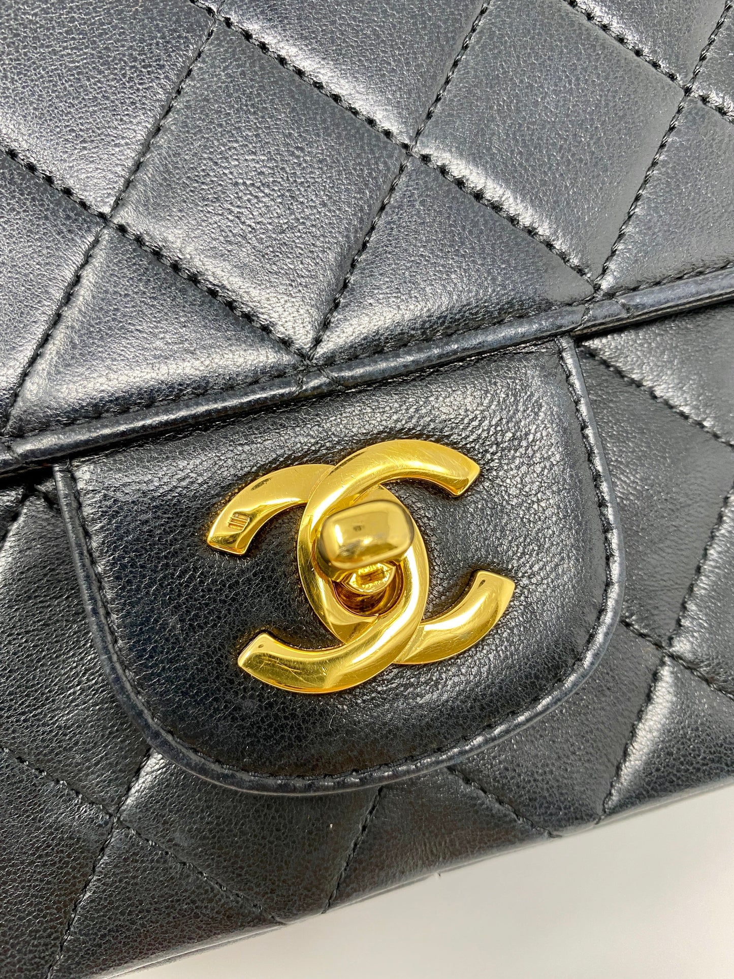 CHANEL Small Classic/Timeless Double Flap Bag
