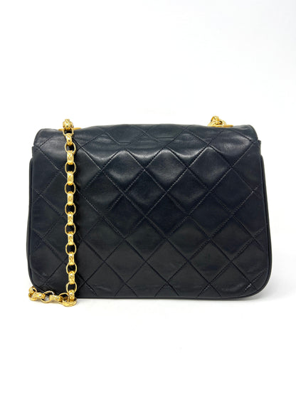 Diamond quilted vintage flap bag 1991-1994