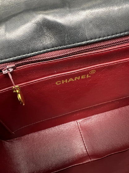 Diamond quilted vintage flap bag 1991-1994