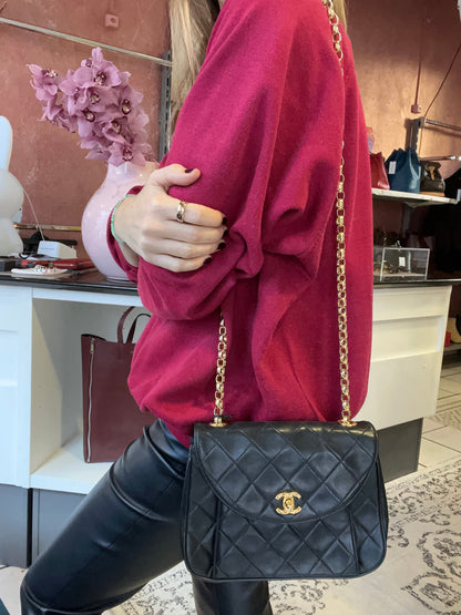 Diamond quilted vintage flap bag 1991-1994