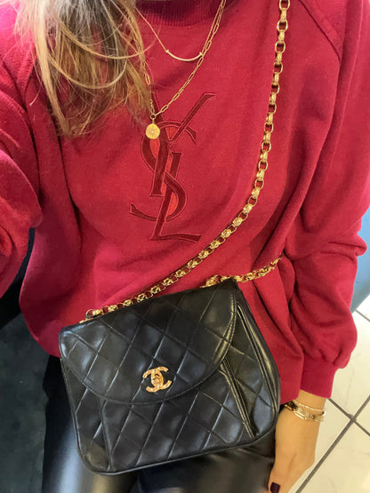 Diamond quilted vintage flap bag 1991-1994