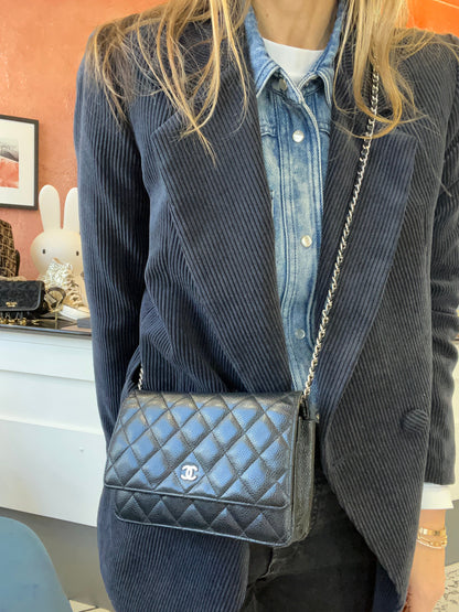 Wallet on Chain Black Caviar Leather and Silver Hardware
