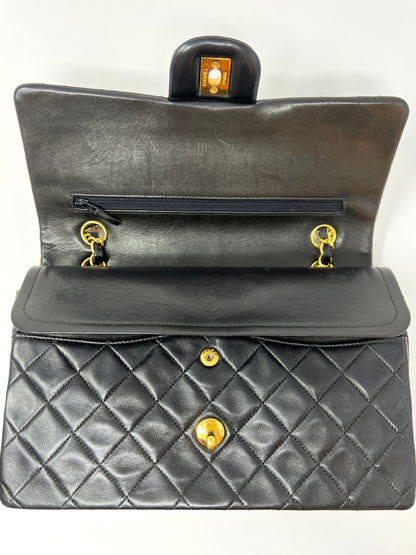 Medium Classic Double Flap Bag