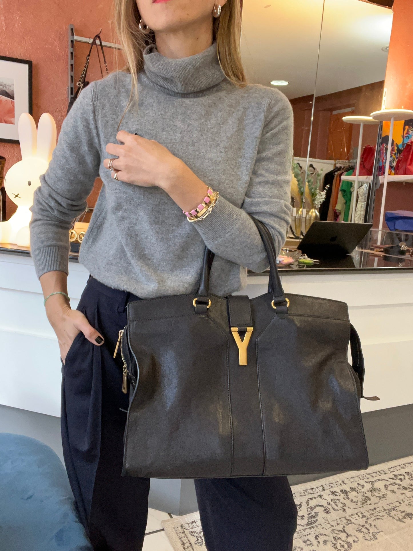 YVES SAINT LAURENT Large Y Cabas Chyc Tote