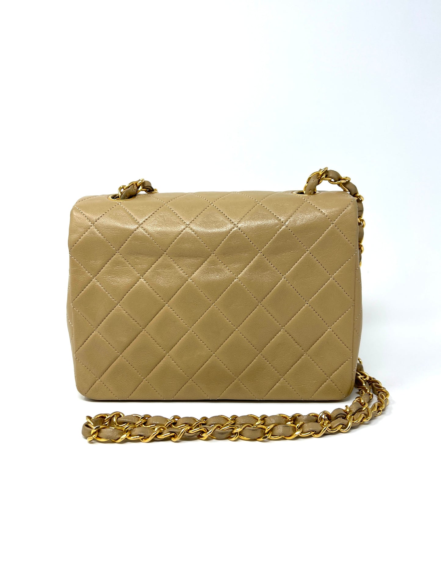 Vintage Mini Flap in Beige Lambskin 1989-1991