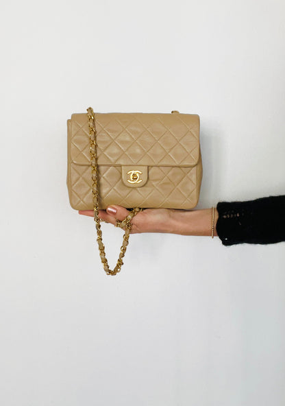 Vintage Mini Flap in Beige Lambskin 1989-1991