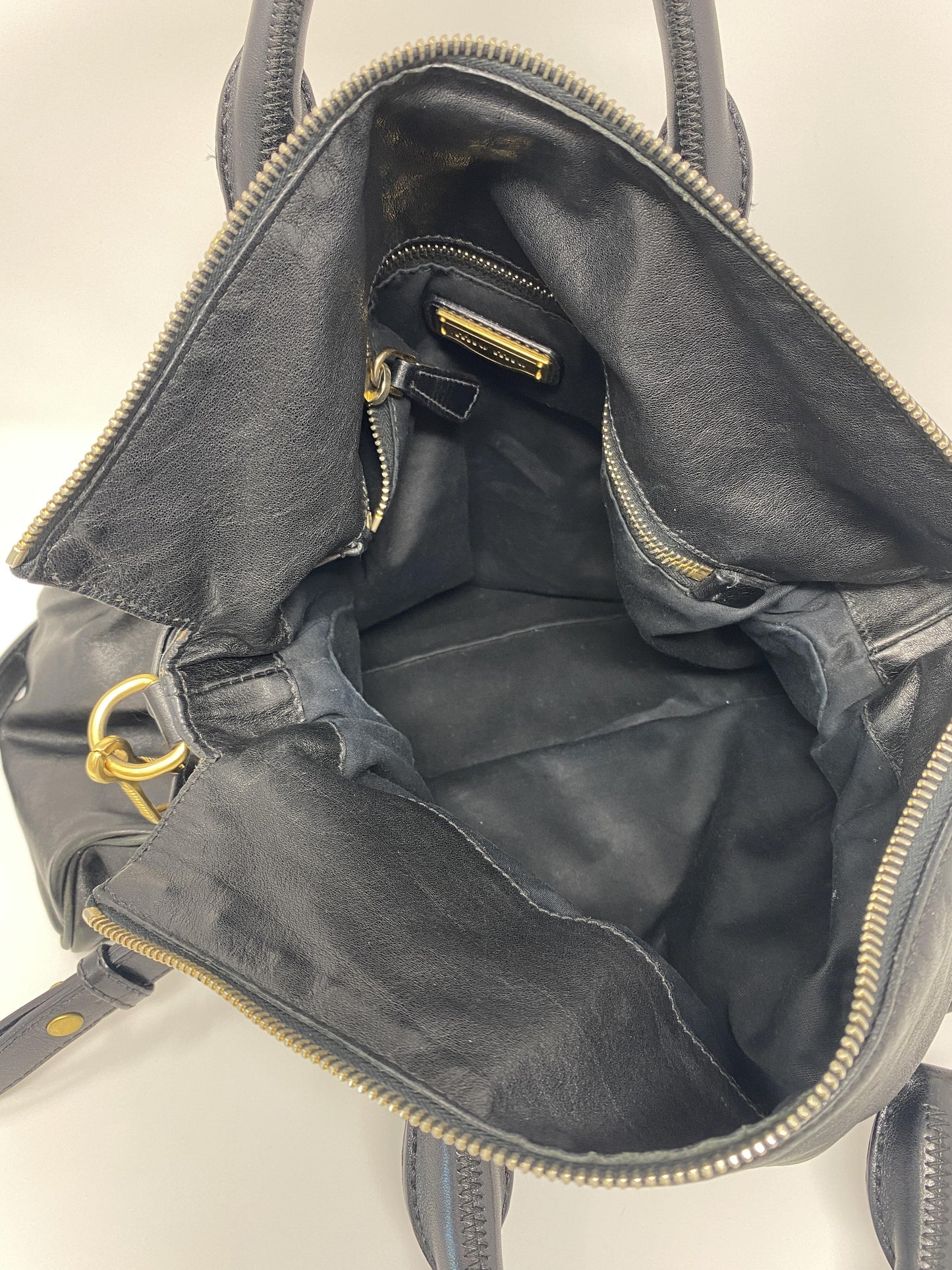 Vitello Lux Large Bow Bag in Black