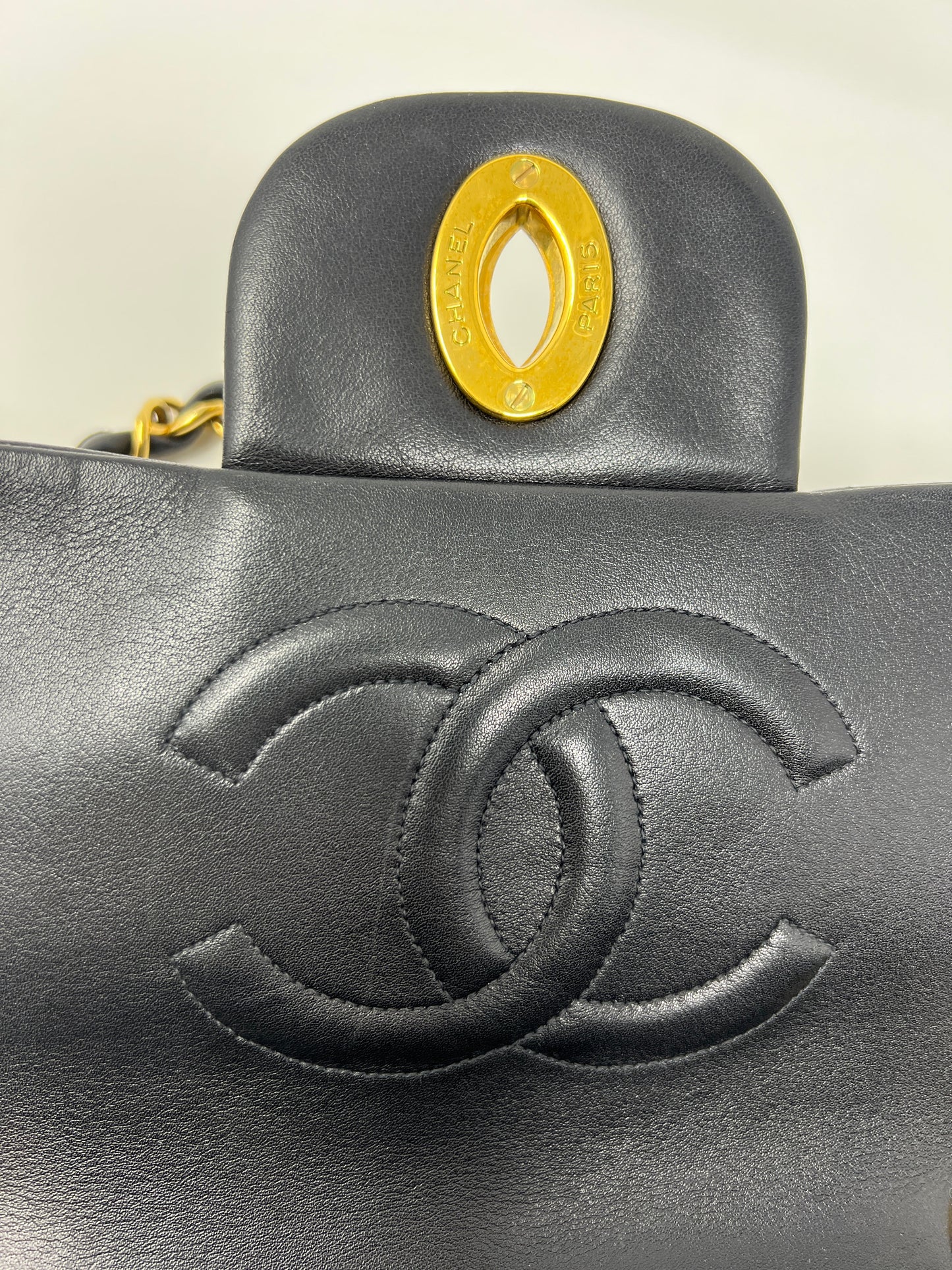 Maxi Single Flap Bag Black