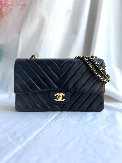 Navy Chevron Medium Double Flap (1994-1996)