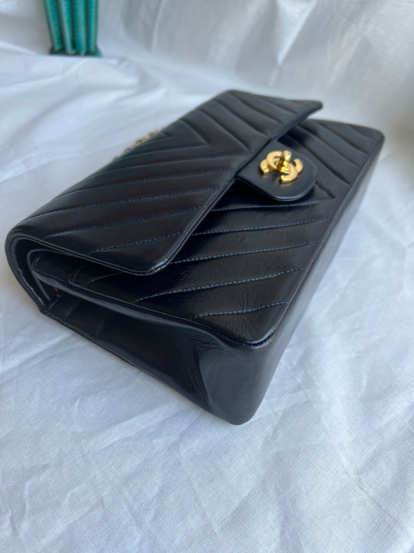 Navy Chevron Medium Double Flap (1994-1996)