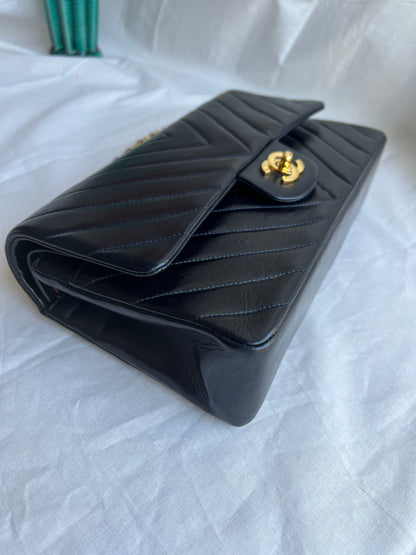 Navy Chevron Medium Double Flap (1994-1996)