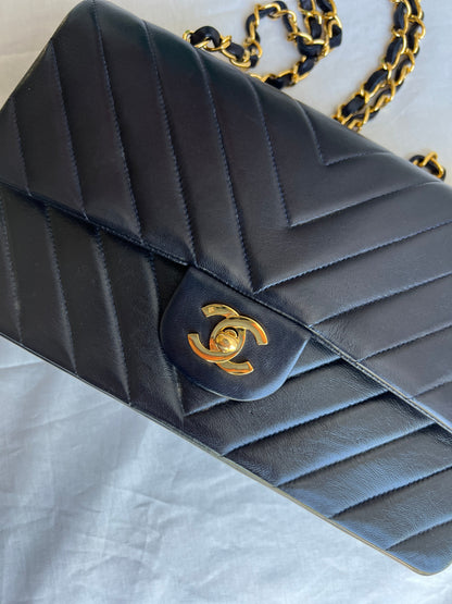 Navy Chevron Medium Double Flap (1994-1996)
