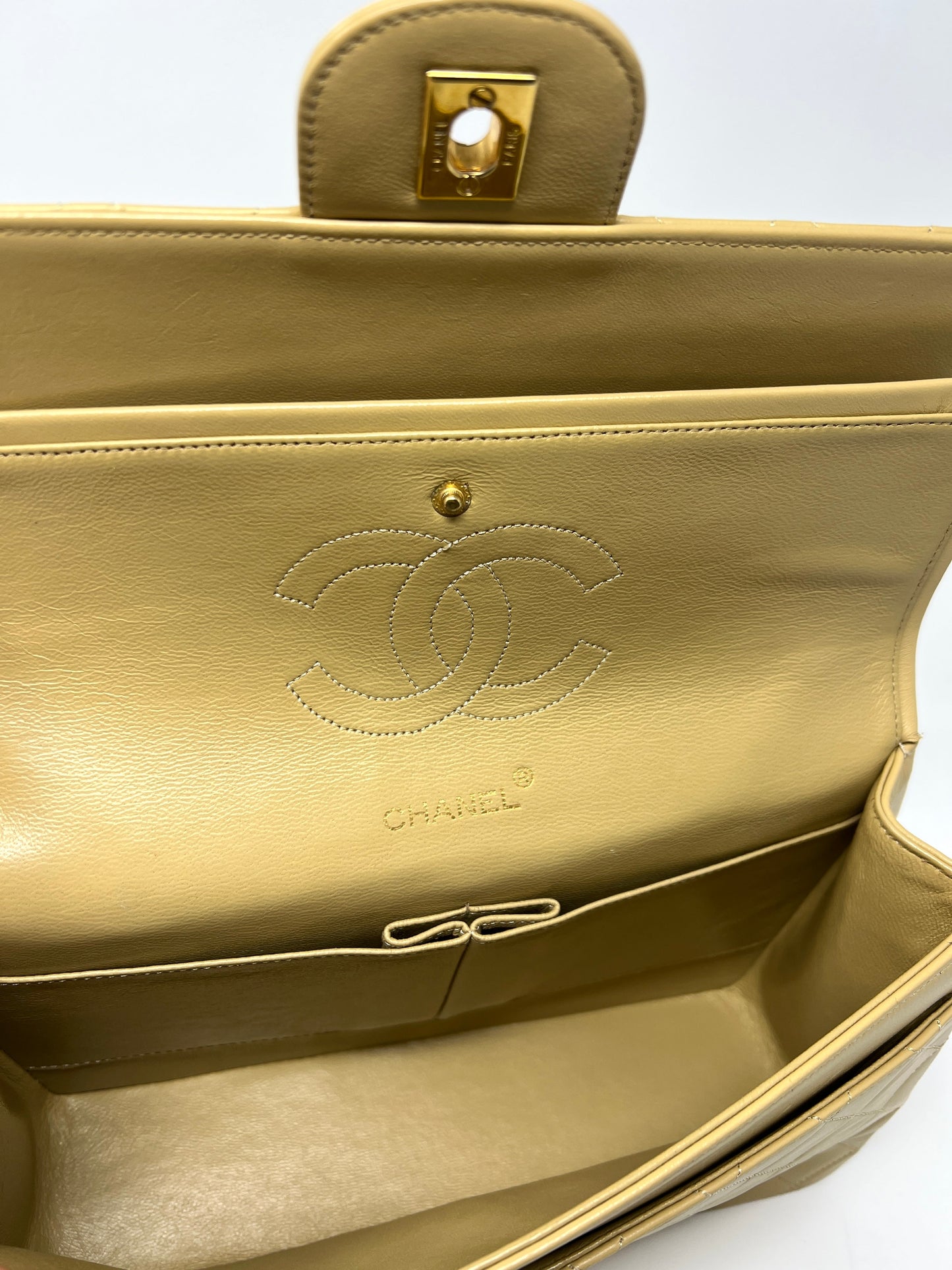 Classic Medium Double Flap Bag
