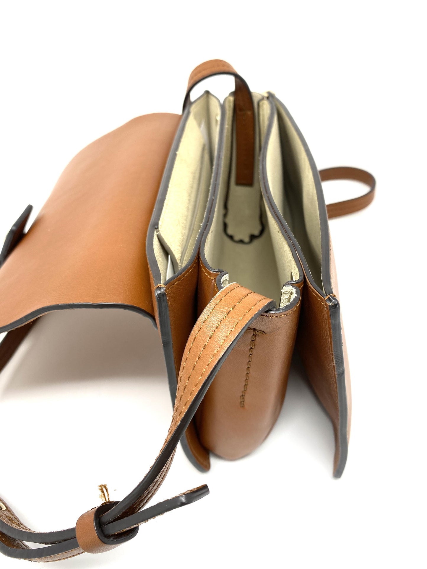 Chloé Faye small leather and suede shoulder bag in Tan