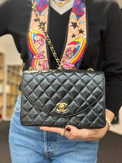 Vintage half-moon single flap