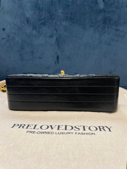 Vintage half-moon single flap