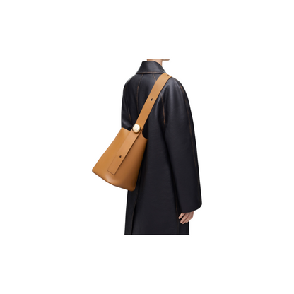 Loewe Medium Pebble Bucket Bag – Oak