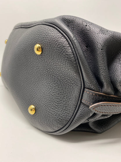 LOUIS VUITTON MAHINA XL BLACK LEATHER